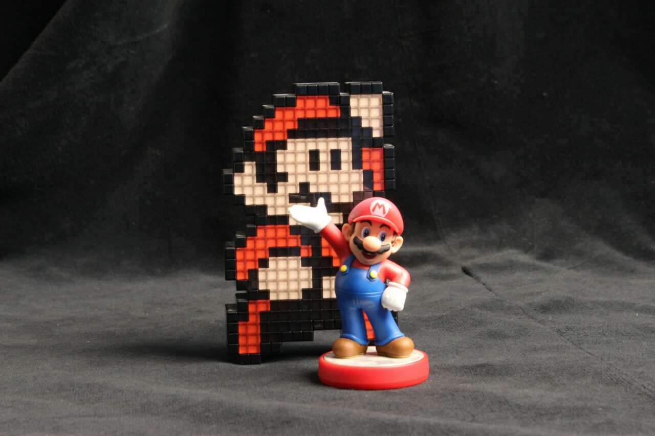 SUPER MARIO