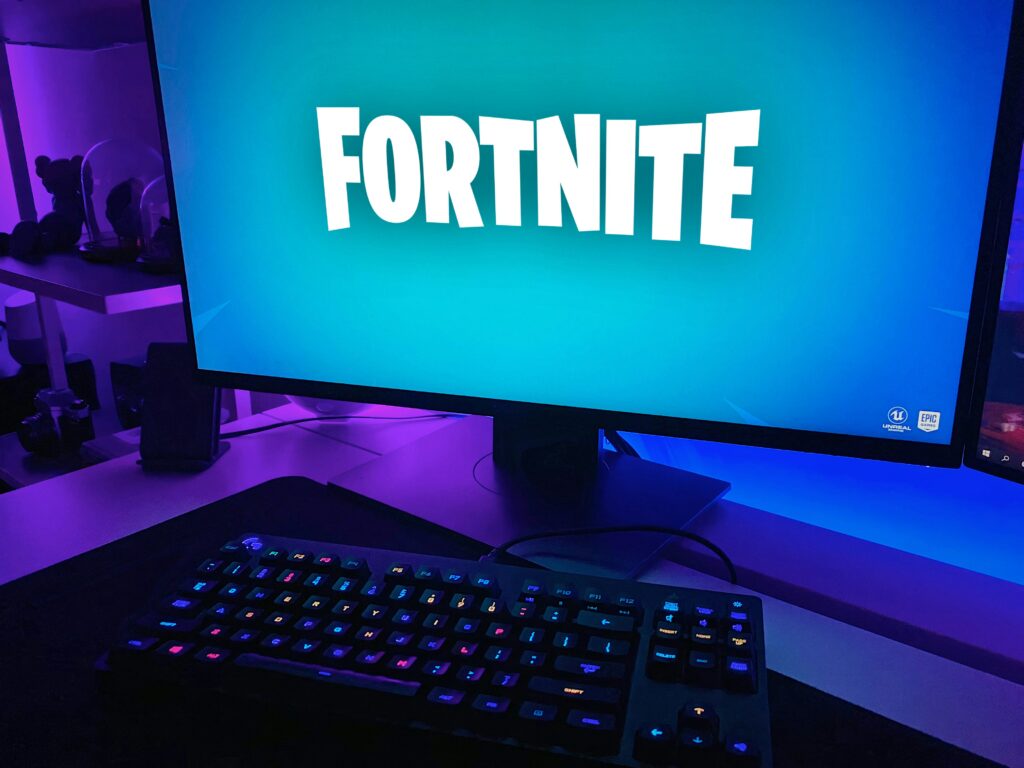 Fortnite logo on pc